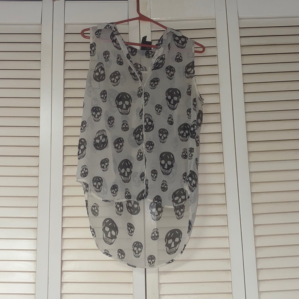 Sheer skull high low tank top